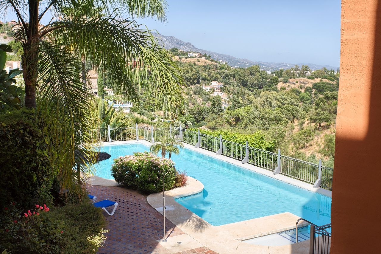 Appartement in Puerto del Almendro, Benahavis