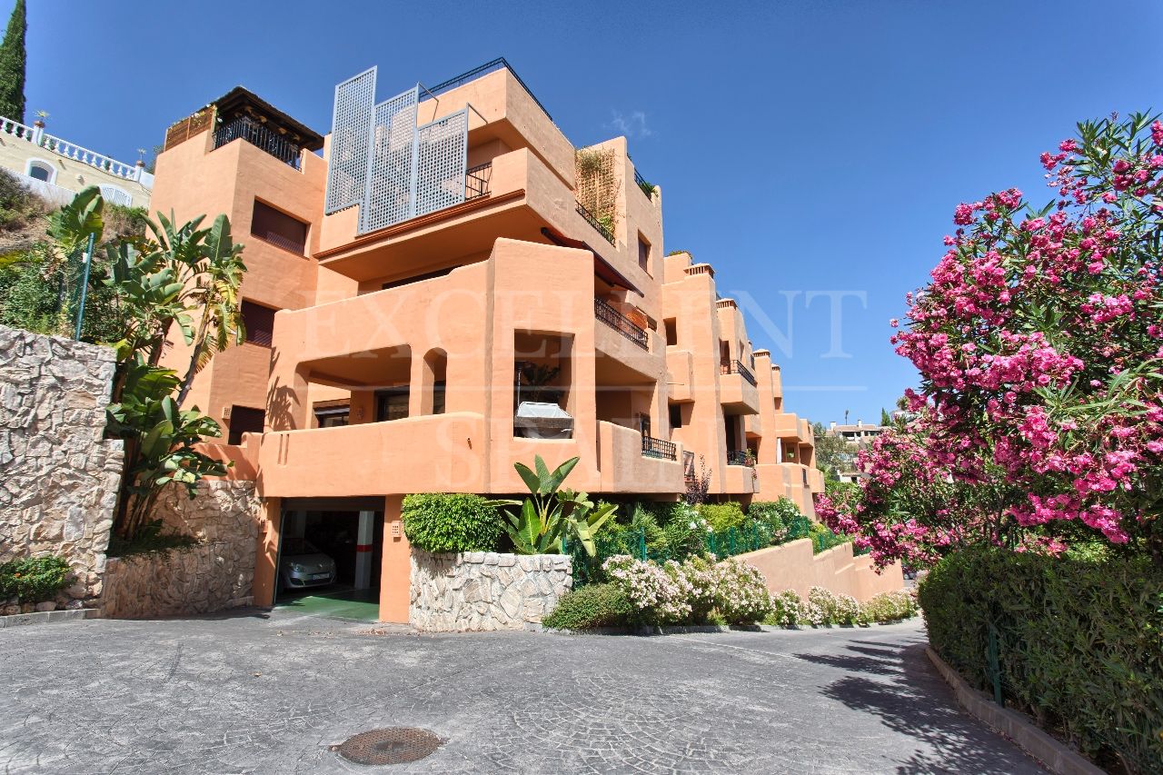 Appartement in Puerto del Almendro, Benahavis