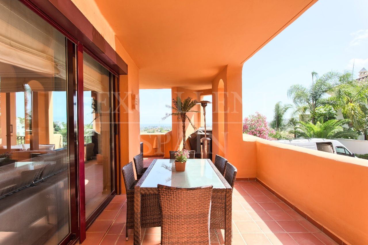 Appartement in Puerto del Almendro, Benahavis