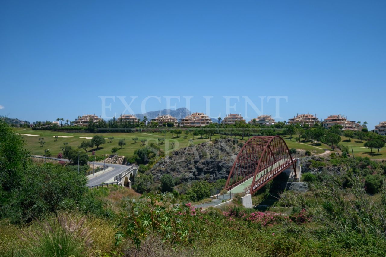 Penthaus in Los Capanes del Golf, Benahavis