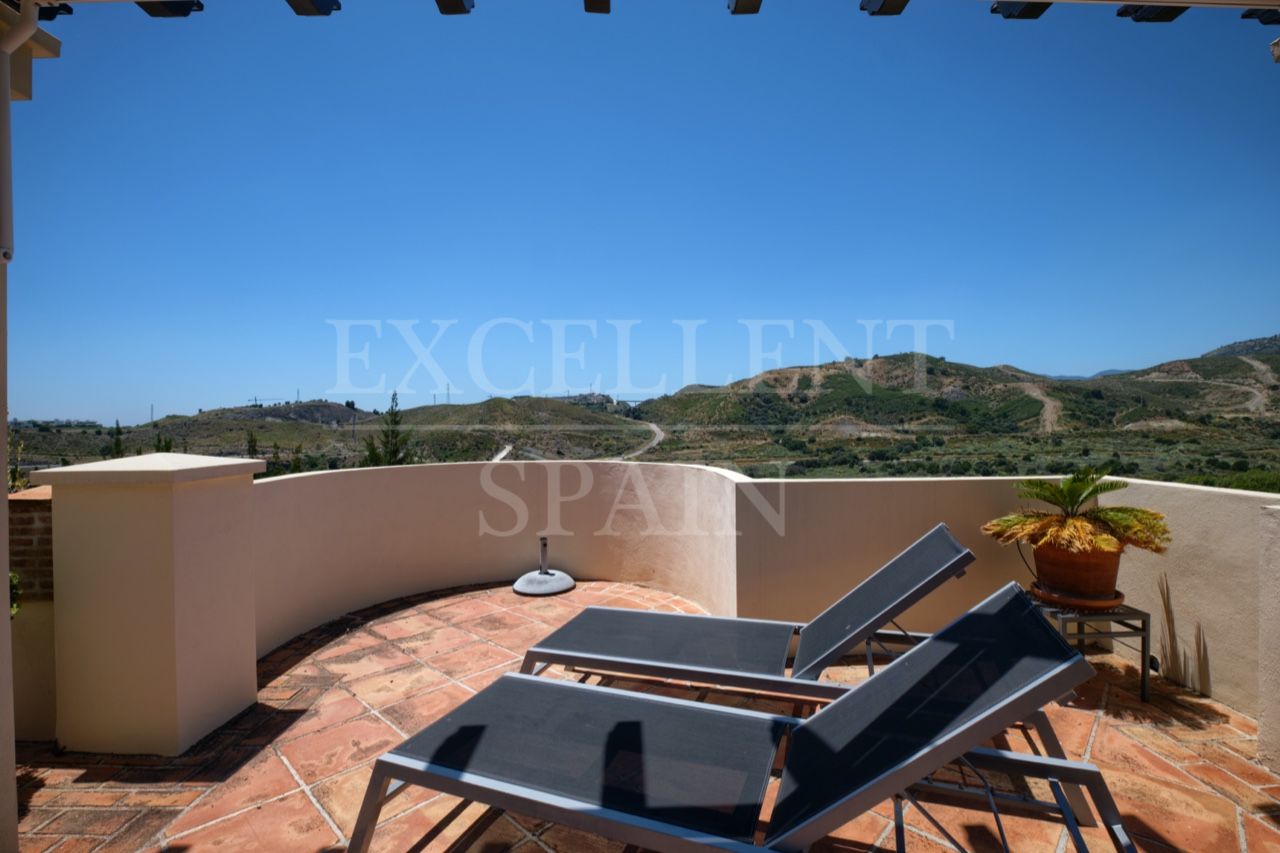 Penthouse in Los Capanes del Golf, Benahavis