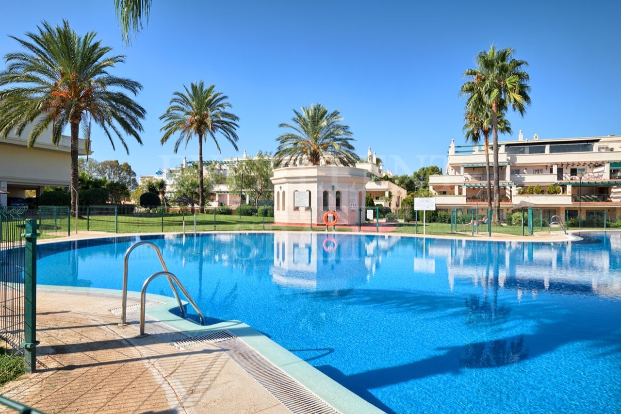 Penthouse in Lorcrimar, Nueva Andalucia