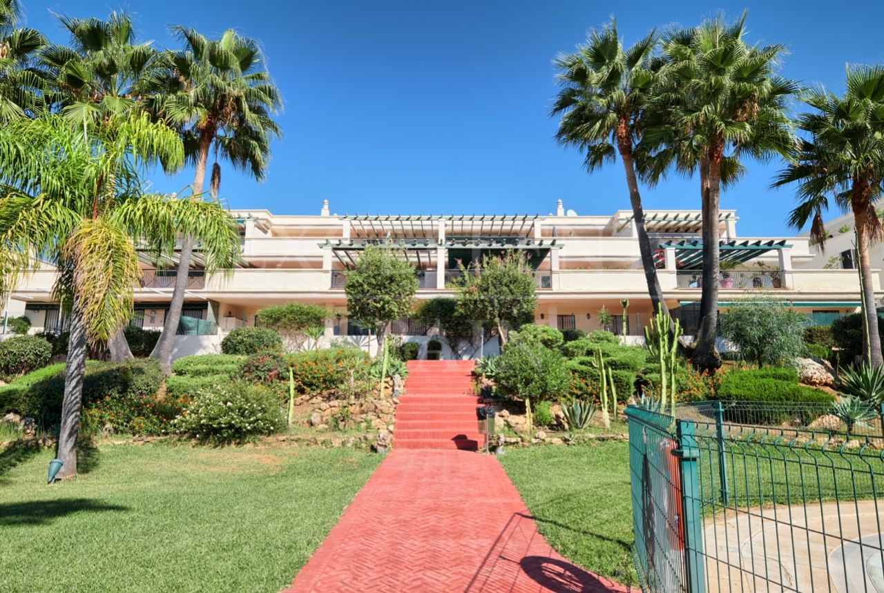 Penthouse in Lorcrimar, Nueva Andalucia