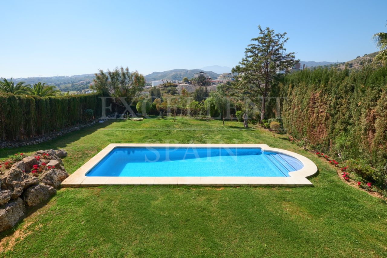 Villa in Puerto del Capitan, Benahavis