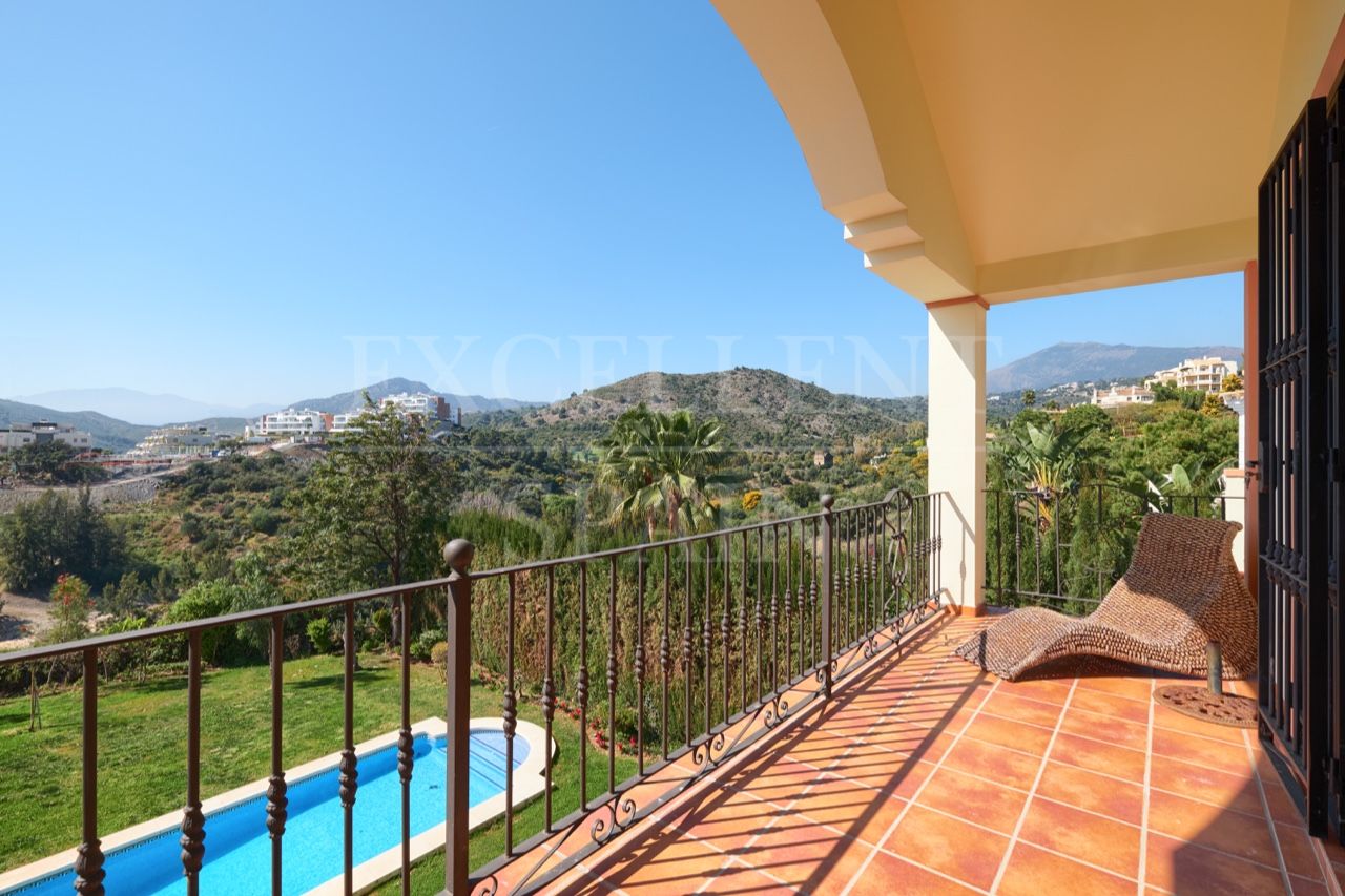 Villa in Puerto del Capitan, Benahavis