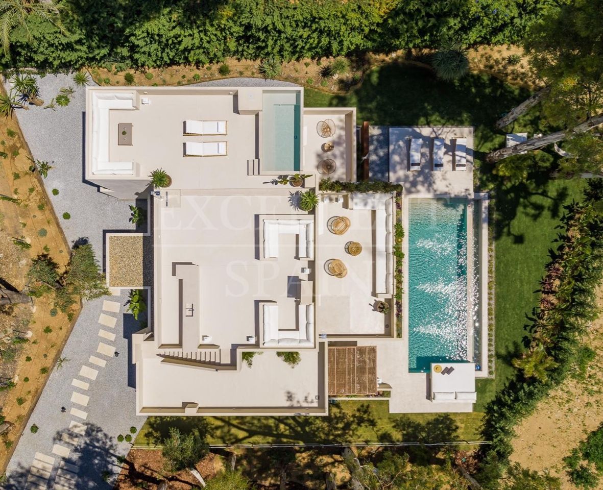 Villa in Los Monteros Playa, Marbella Oost