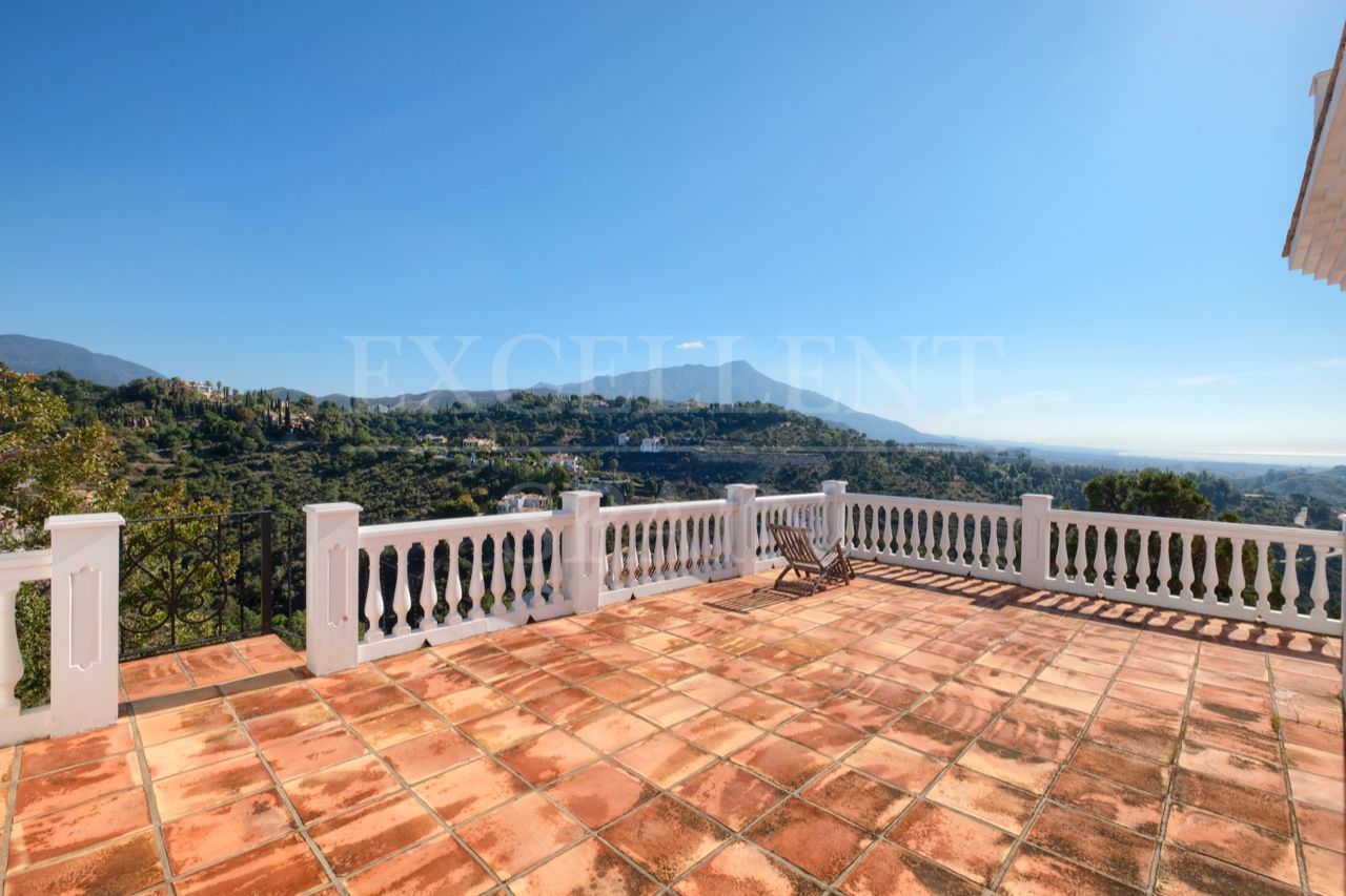 Villa in El Madroñal, Benahavis