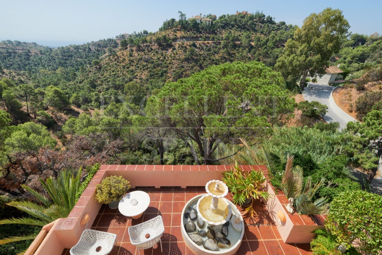 Villa in El Madroñal, Benahavis