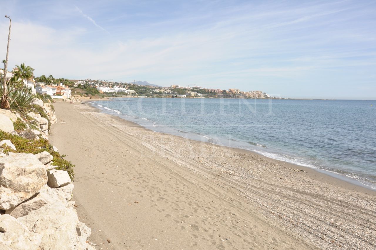 Villa in Arena Beach, Estepona