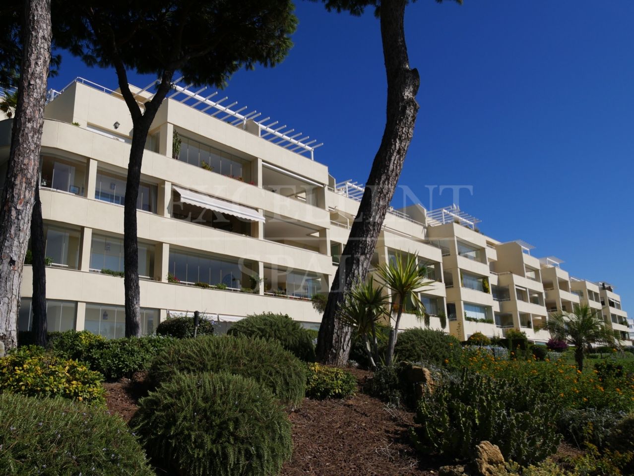 Penthouse in Los Granados de Cabopino, Marbella East