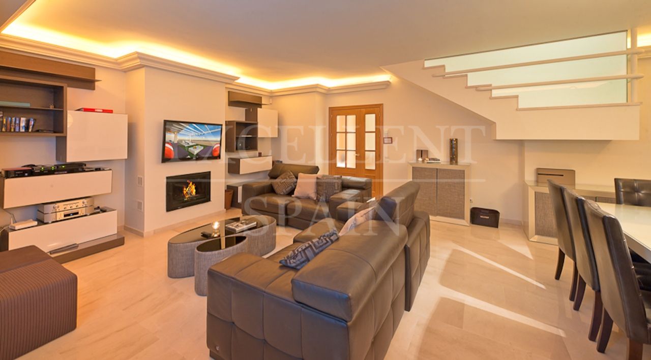 Penthouse in Los Granados de Cabopino, Marbella East