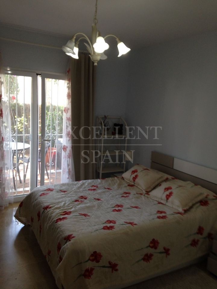 Appartement begane grond in El Presidente, Estepona