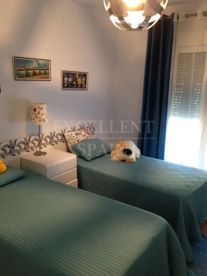 Appartement begane grond in El Presidente, Estepona