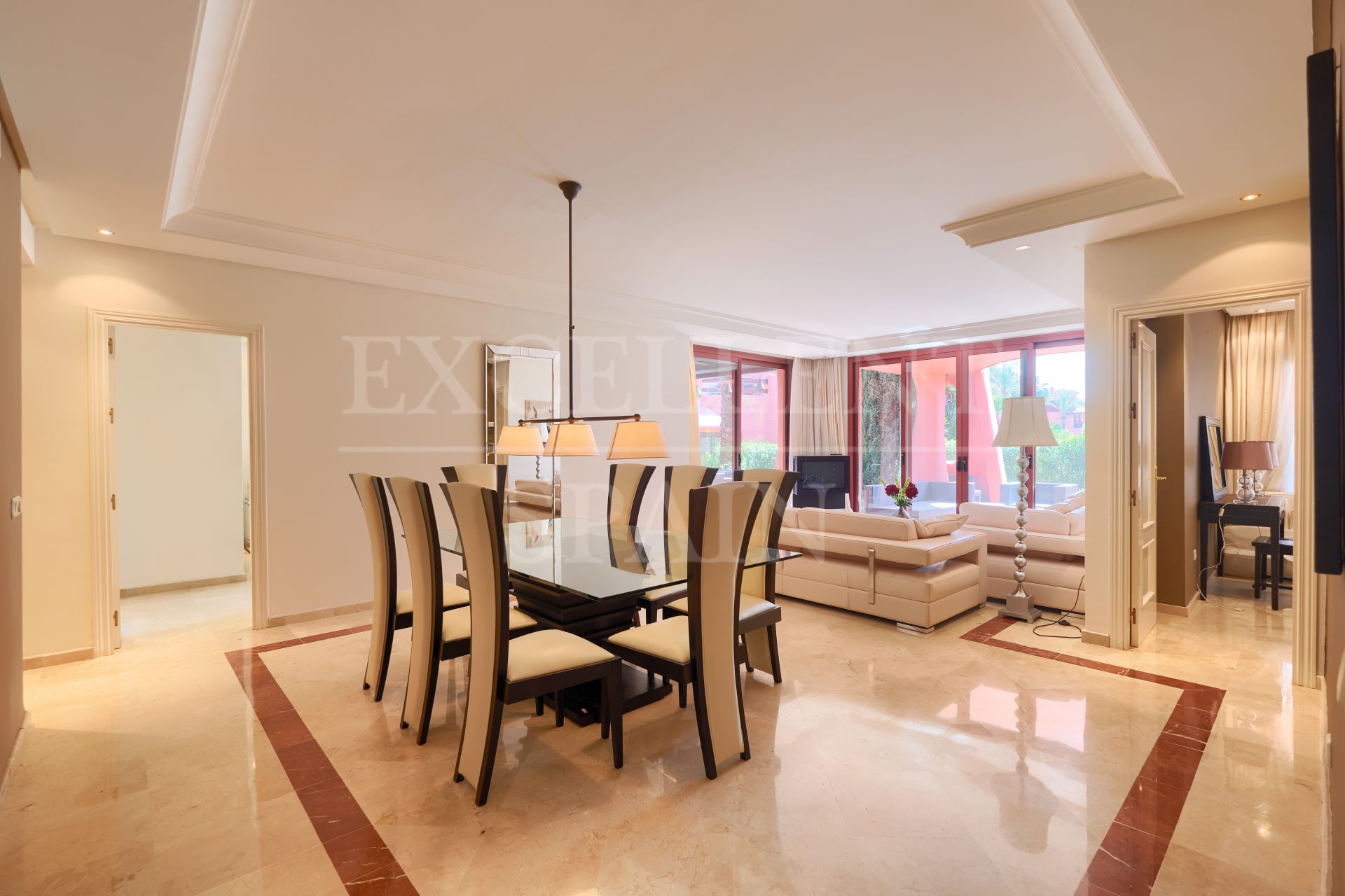 Apartamento Planta Baja en Almenara Beach, Estepona