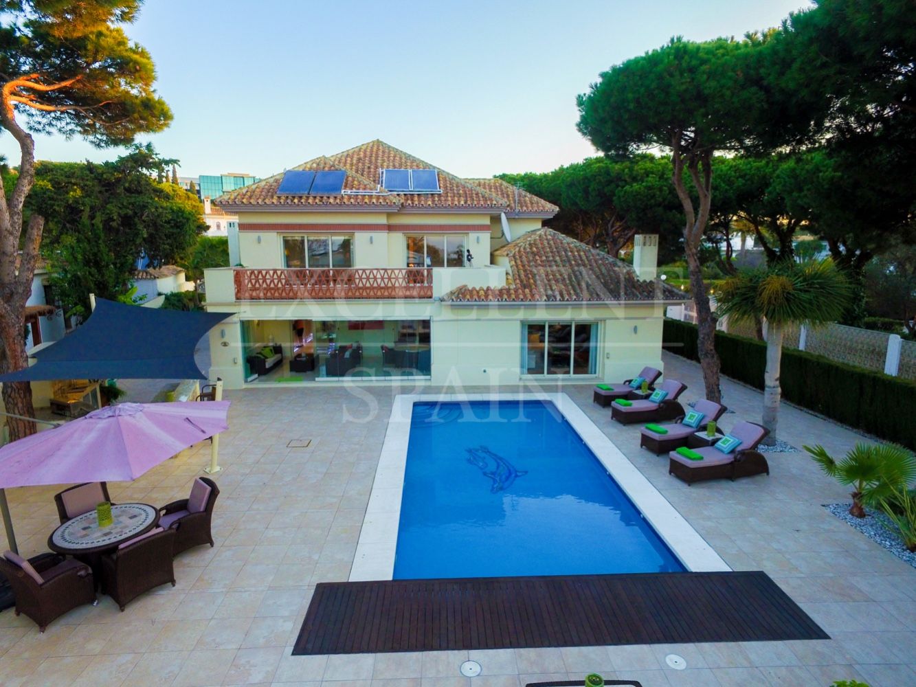 Villa in Cabopino, Marbella Oost