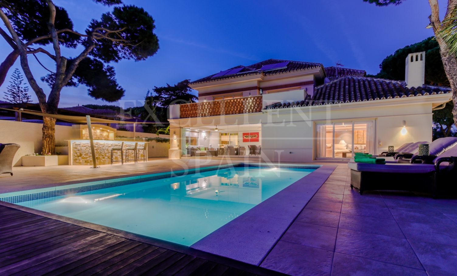 Villa in Cabopino, Marbella Oost