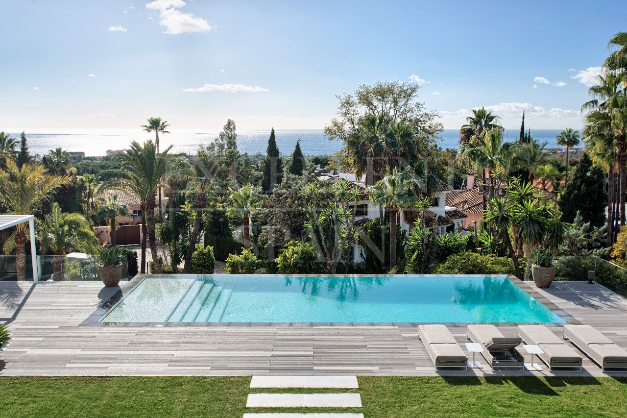 Villa in Hacienda las Chapas, Marbella East