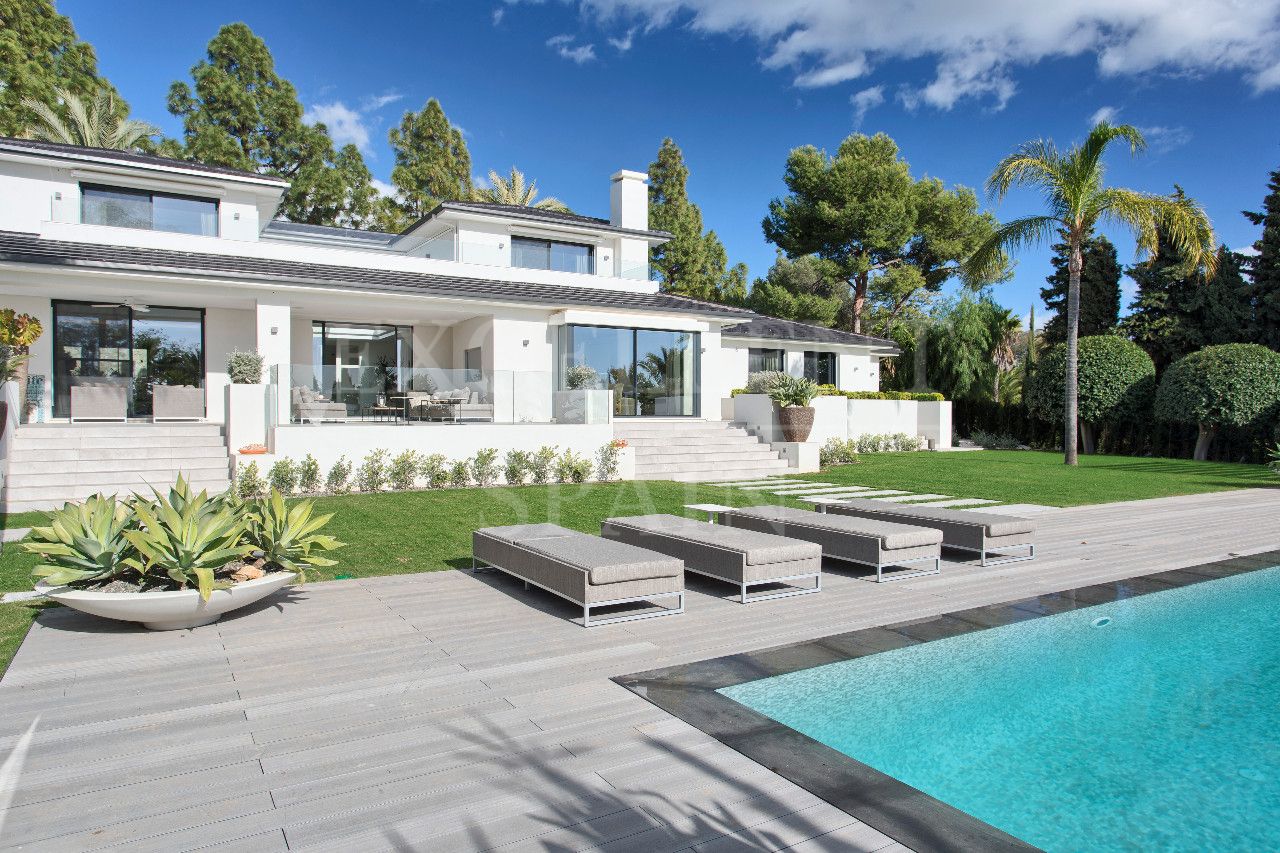 Villa in Hacienda las Chapas, Marbella East