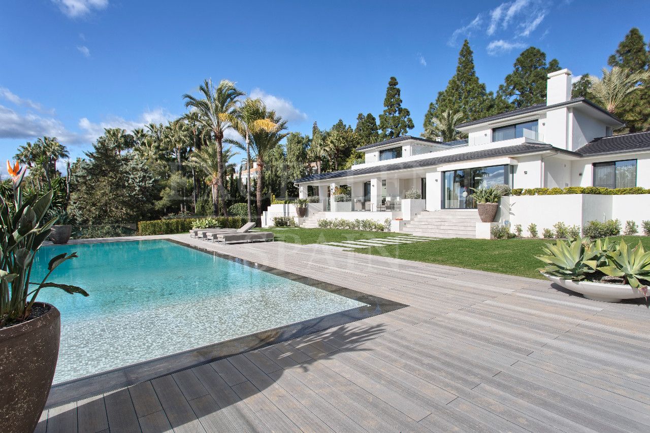 Villa in Hacienda las Chapas, Marbella Ost