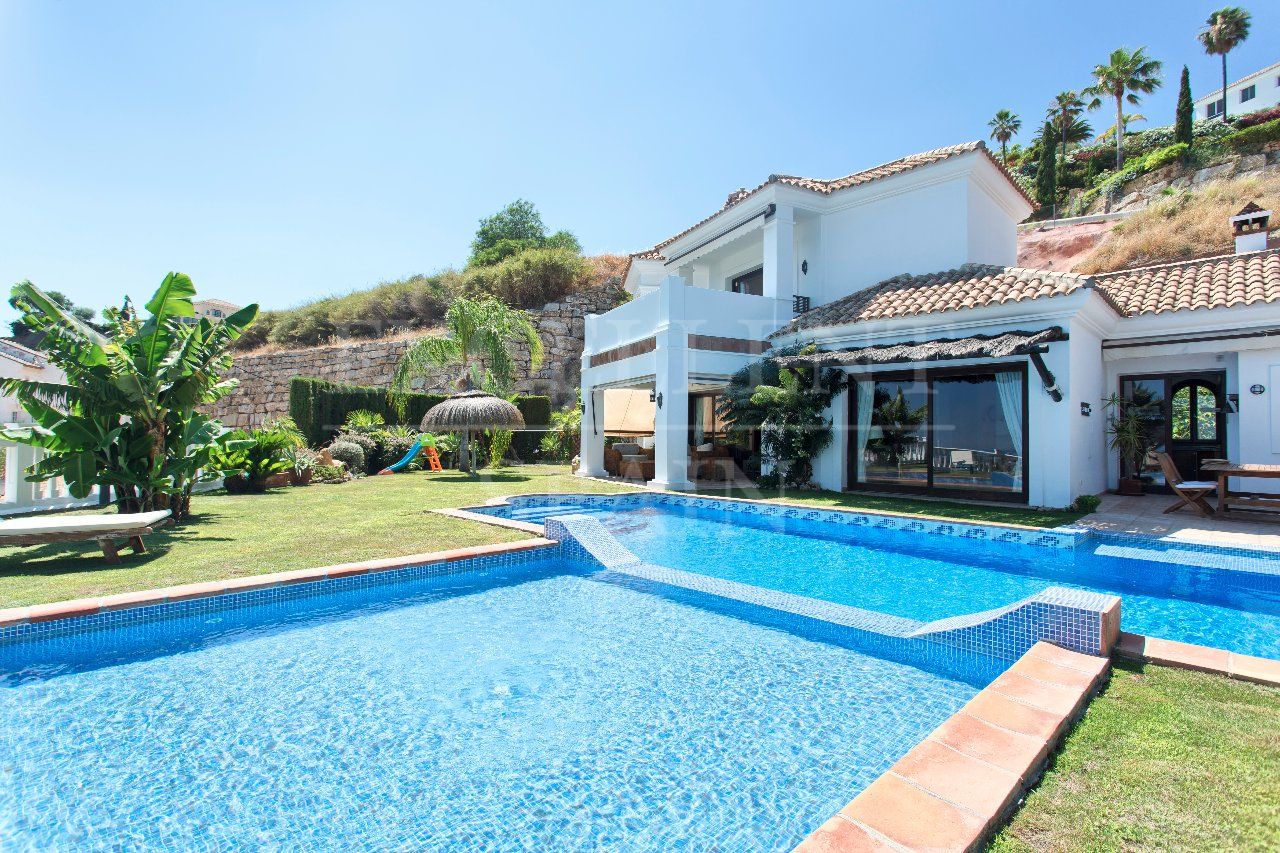 Villa en Puerto del Almendro, Benahavis