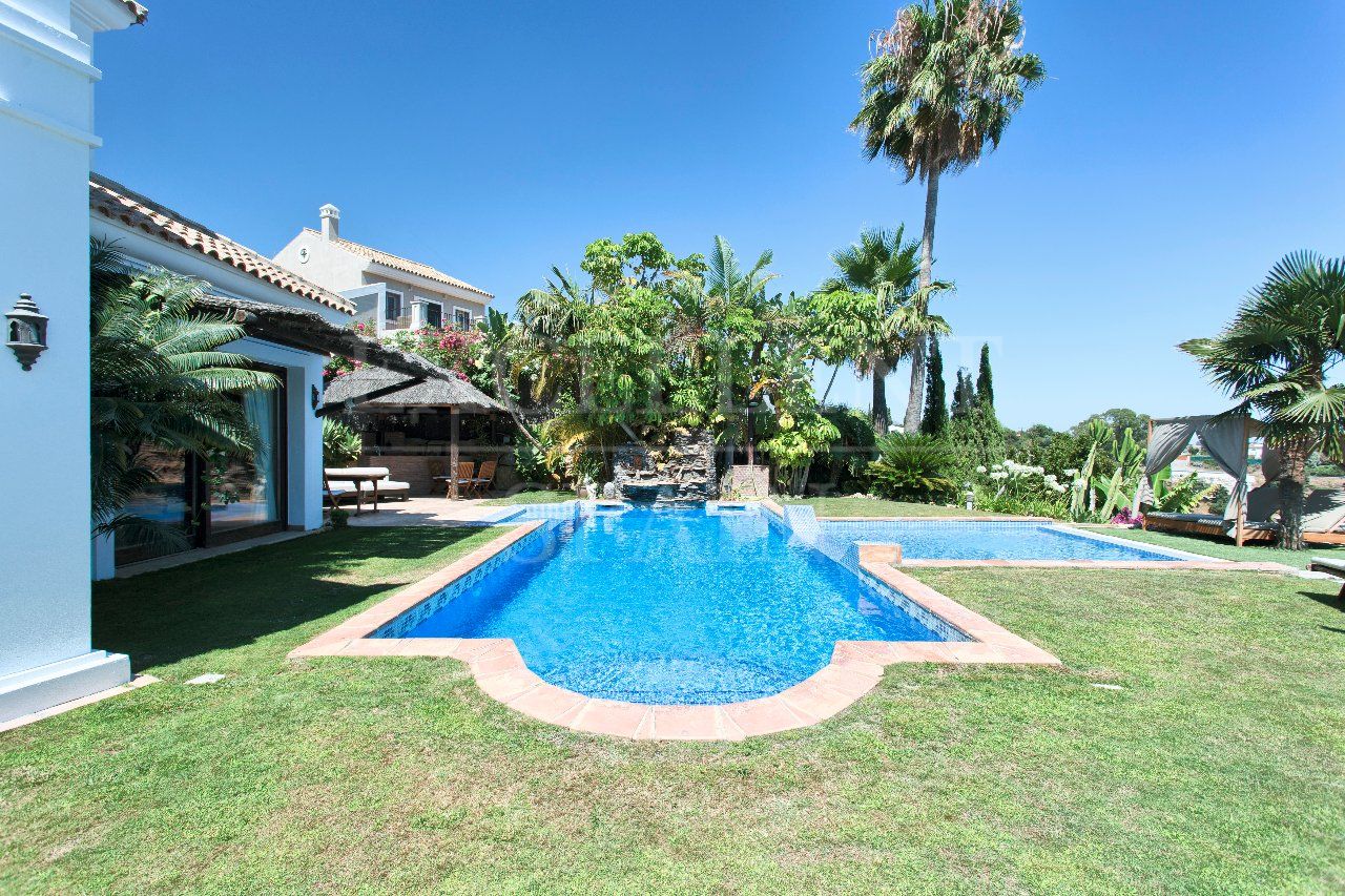 Villa en Puerto del Almendro, Benahavis