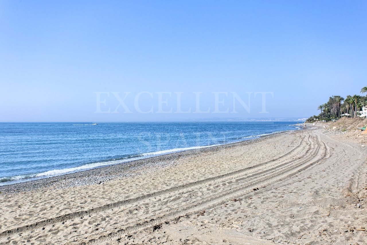 Ático en Alcazaba Beach, Estepona