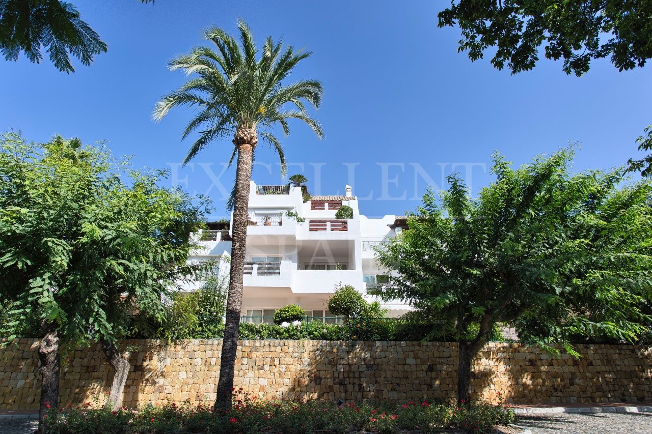 Penthouse in Alcazaba Beach, Estepona