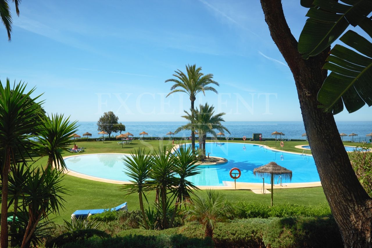 Appartement in Los Granados de Cabopino, Marbella Oost