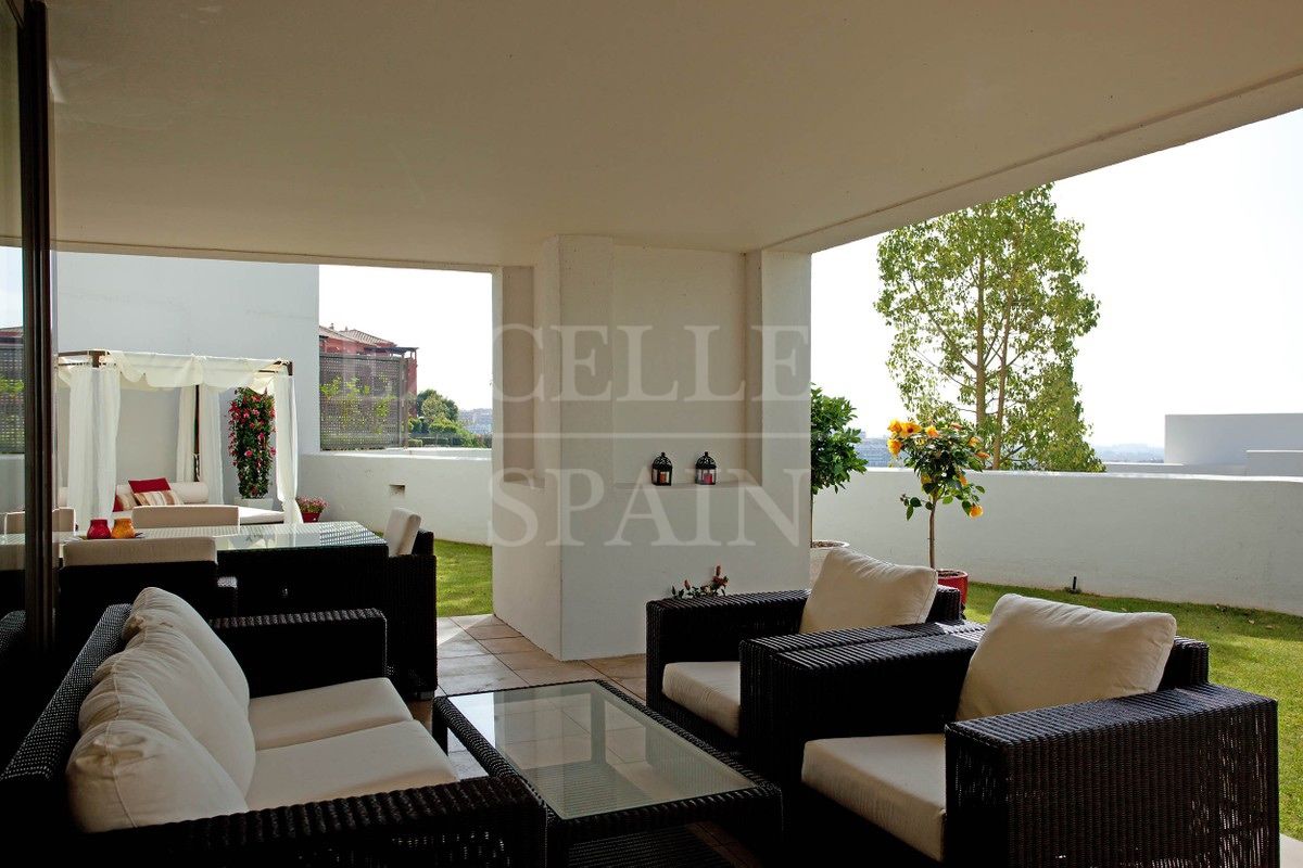 Apartamento en Los Flamingos Golf, Benahavis