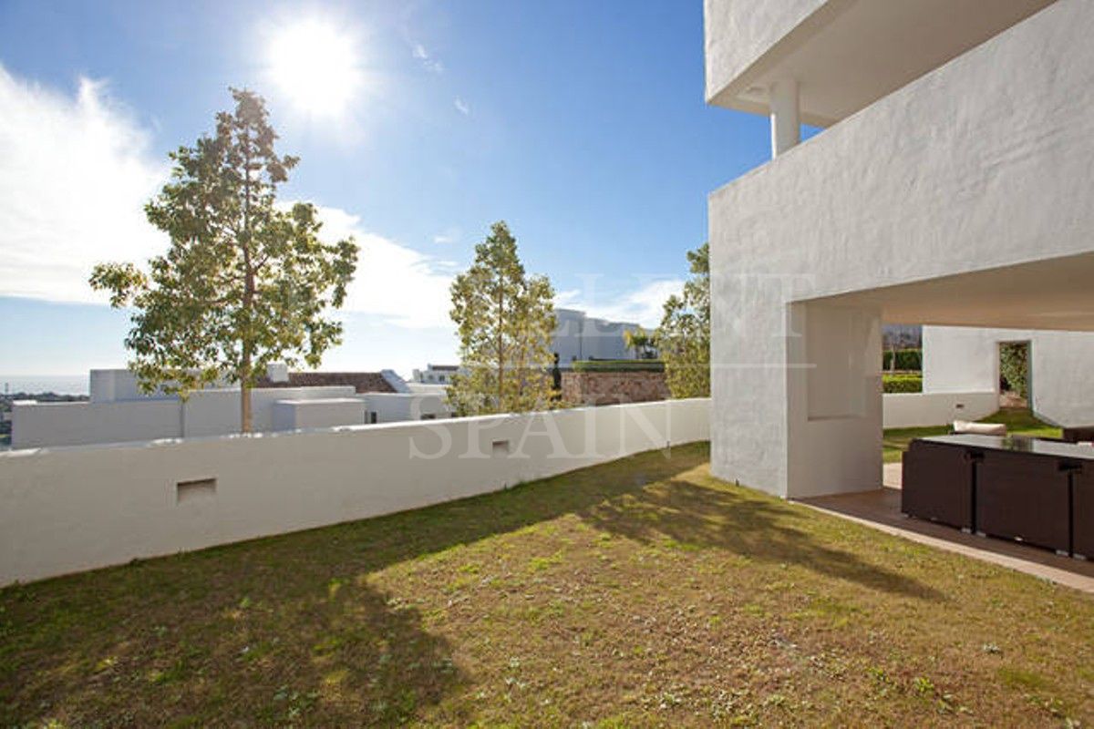 Apartment in Los Flamingos Golf, Benahavis