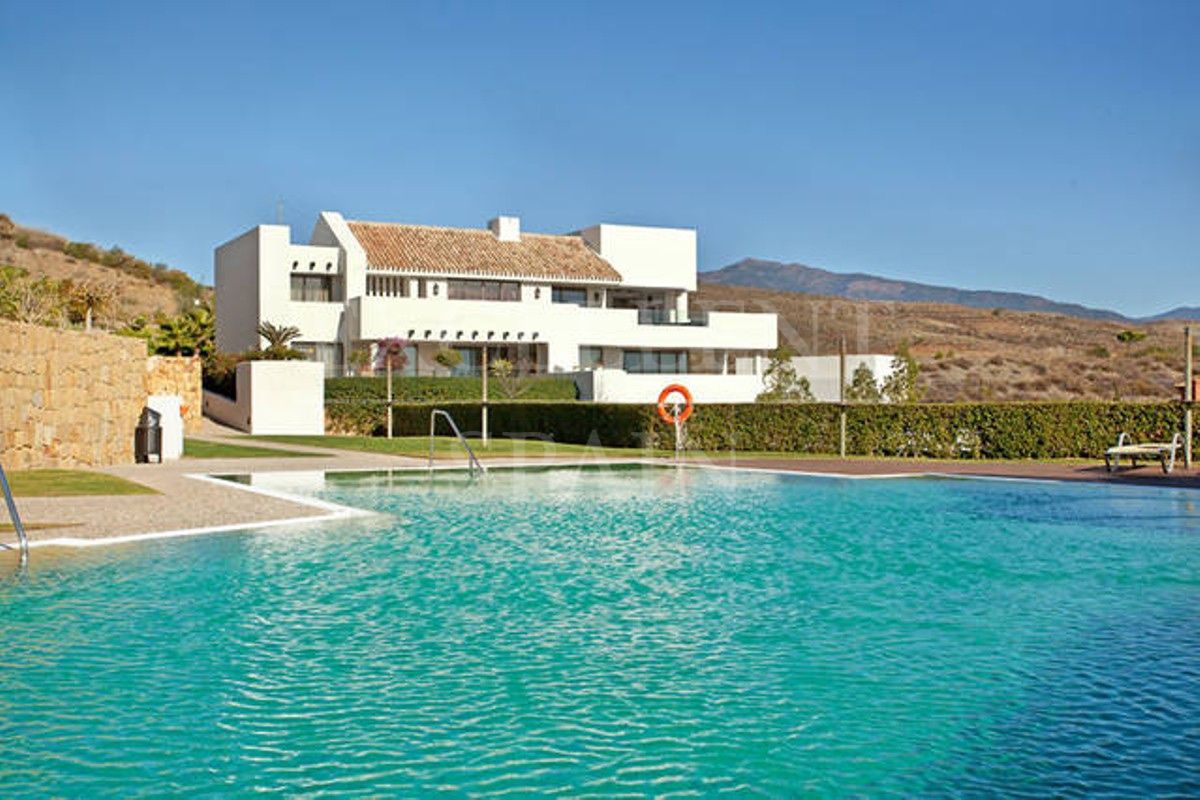 Apartment in Los Flamingos Golf, Benahavis