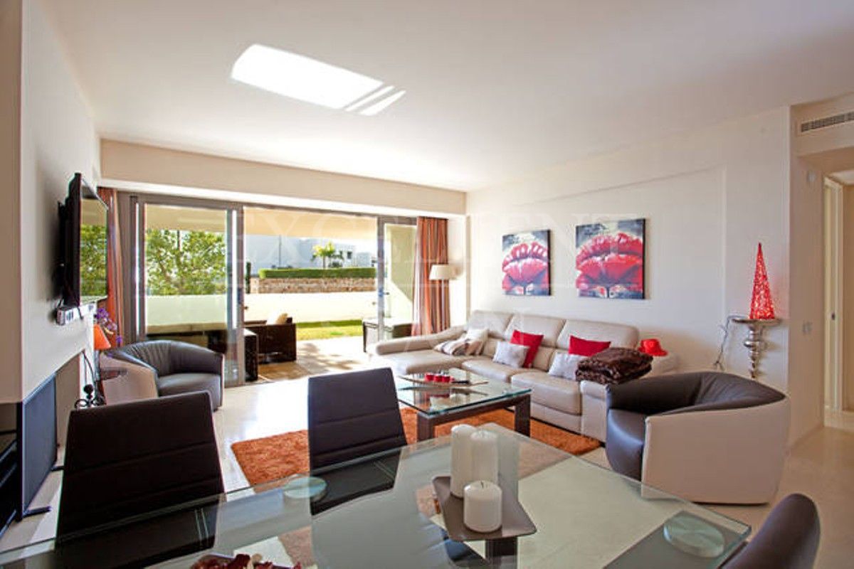 Apartment in Los Flamingos Golf, Benahavis