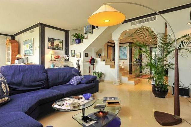 Penthouse in Los Granados de Cabopino, Marbella Oost