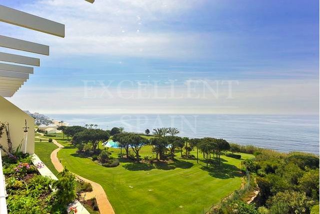 Penthouse in Los Granados de Cabopino, Marbella Oost