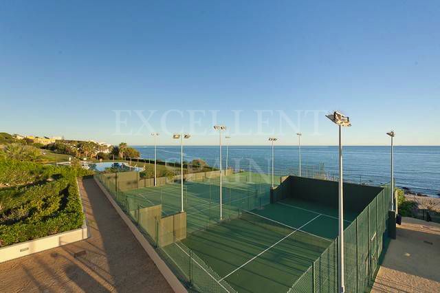 Penthouse in Los Granados de Cabopino, Marbella Oost