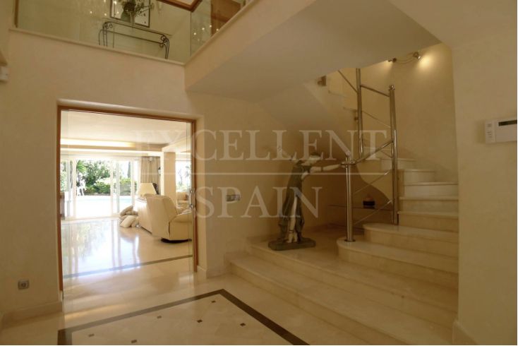 Villa in Altos Reales, Marbella Goldene Meile