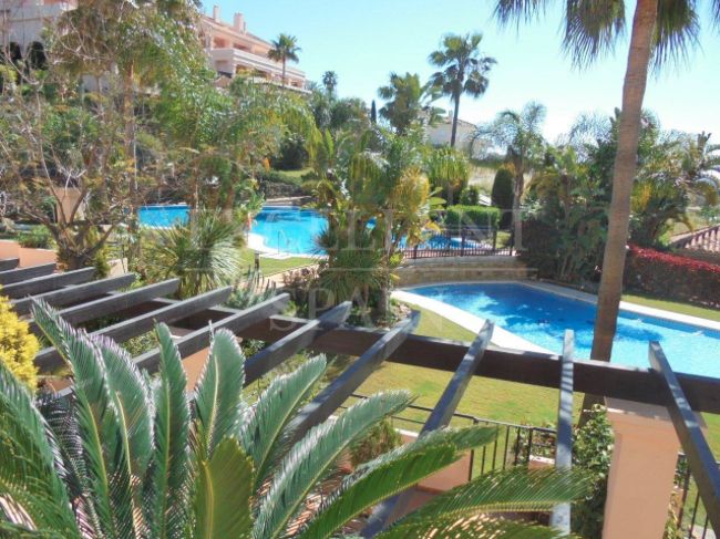 Apartment in Albatross Hill, Nueva Andalucia