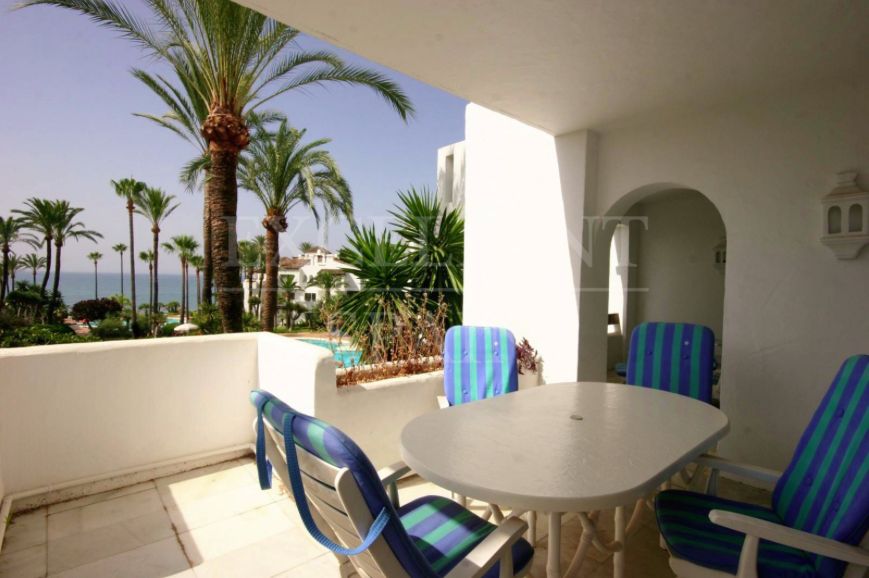 Apartamento en Alcazaba Beach, Estepona