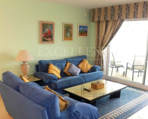 Apartamento en Los Granados Playa, Estepona