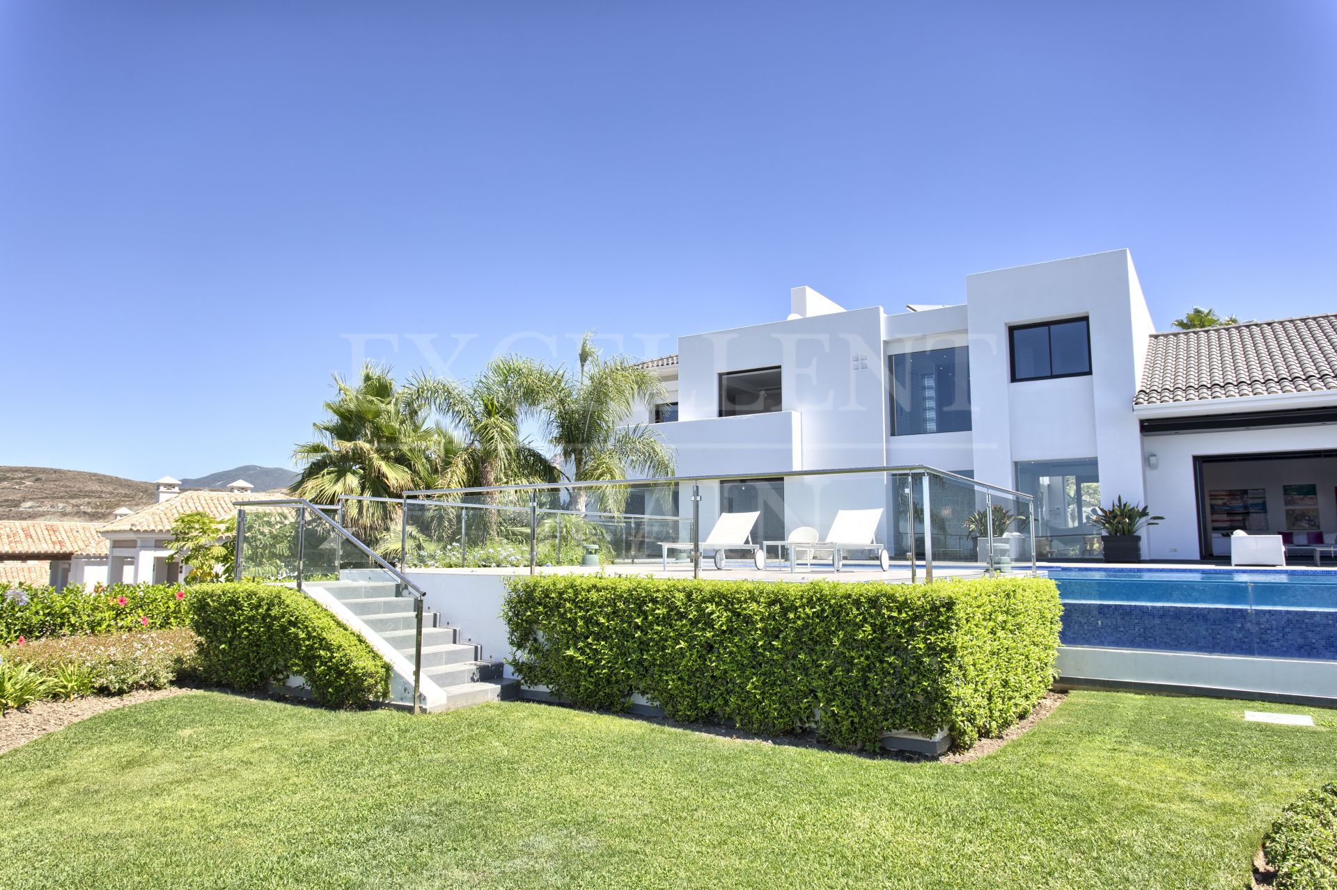 Villa in Los Flamingos Golf, Benahavis