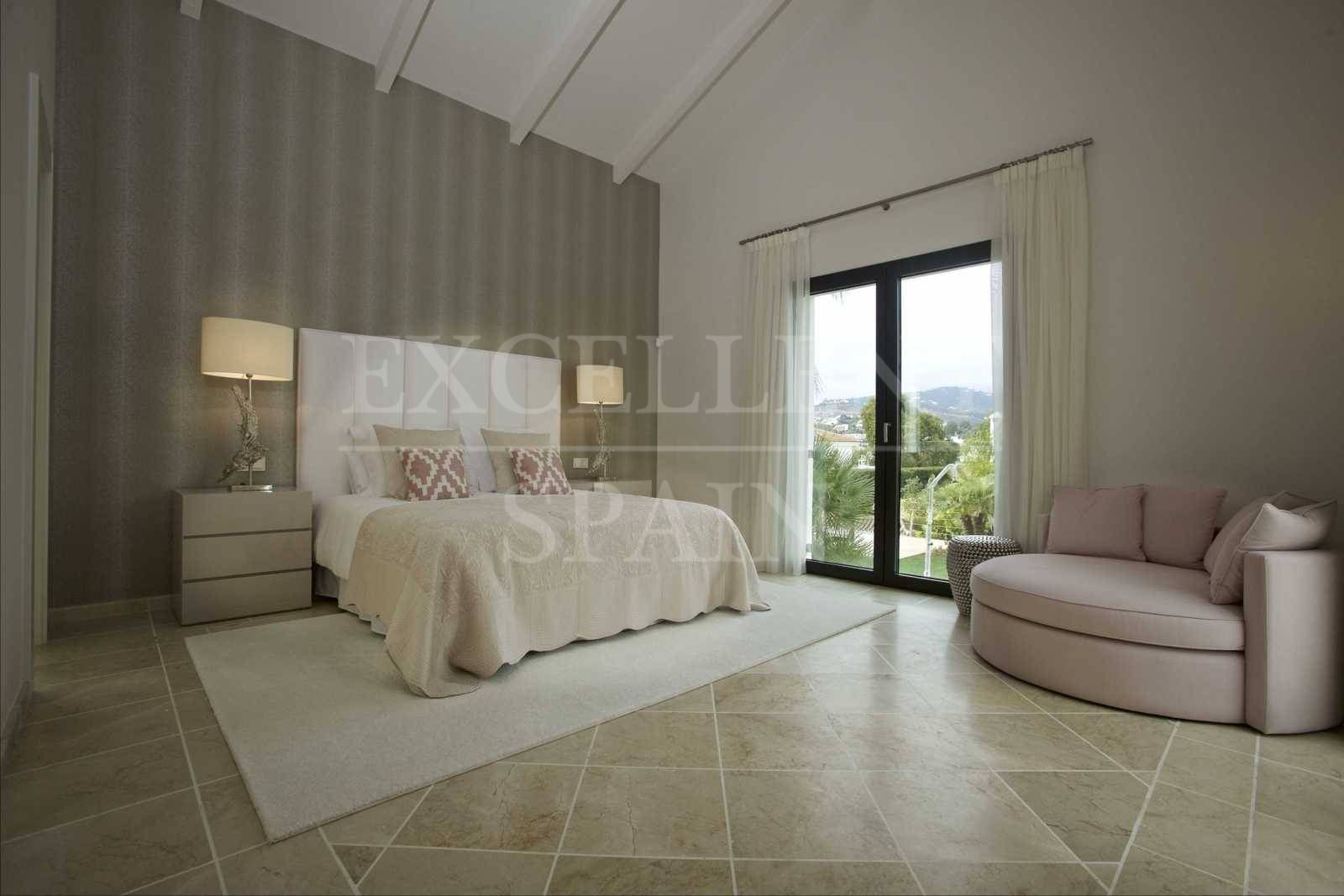 Villa in Los Naranjos Golf, Nueva Andalucia