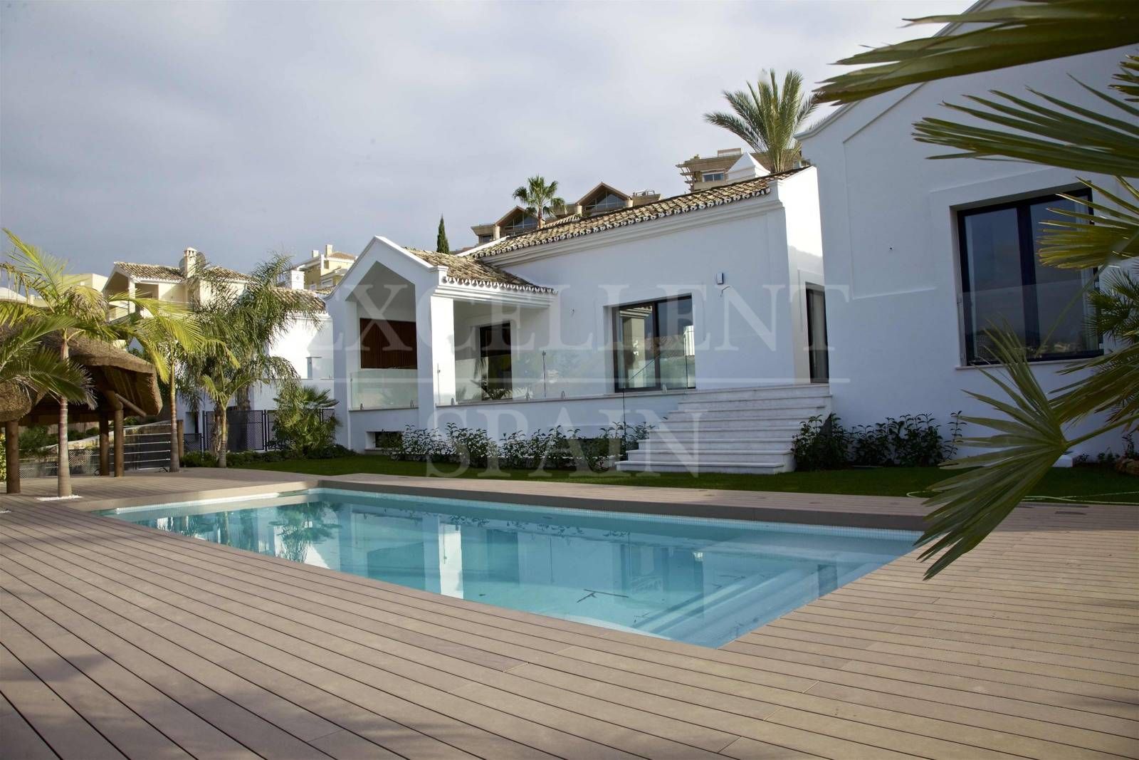 Villa in Los Naranjos Golf, Nueva Andalucia