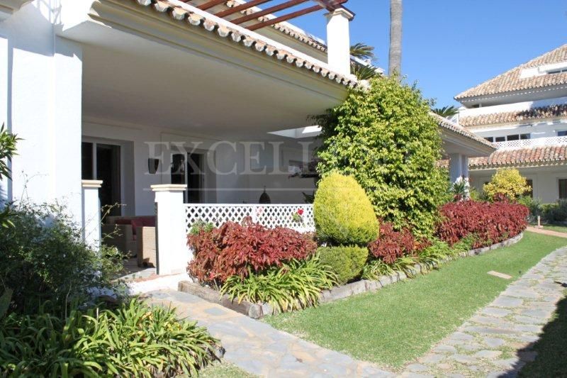 Erdgeschosswohnung in Monte Paraiso, Marbella Goldene Meile