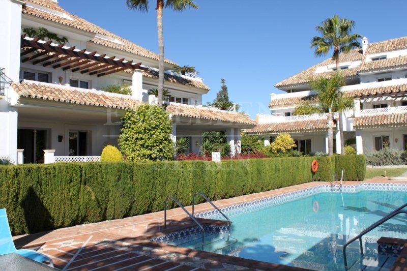 Erdgeschosswohnung in Monte Paraiso, Marbella Goldene Meile