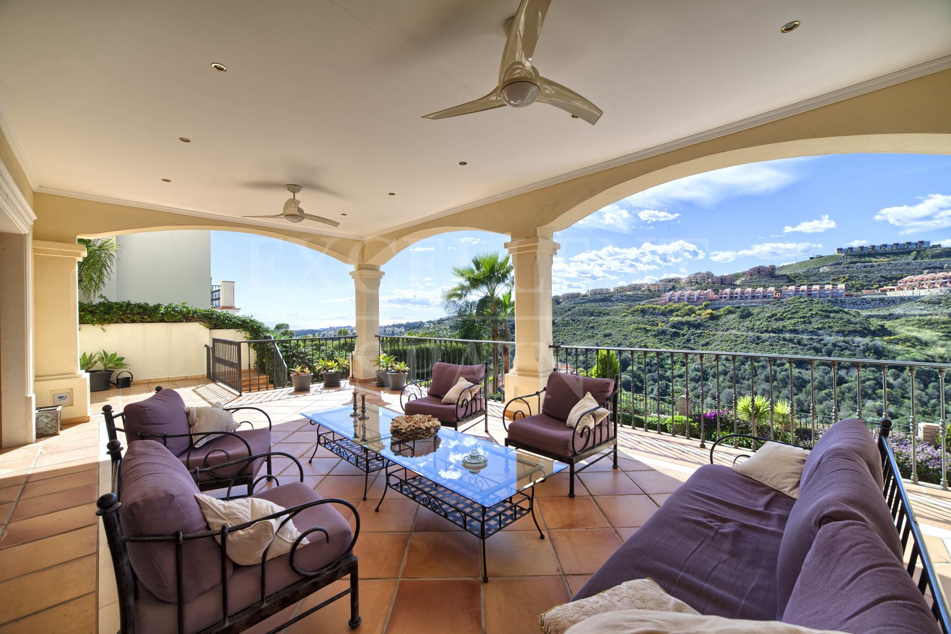 Villa in La Alqueria, Benahavis