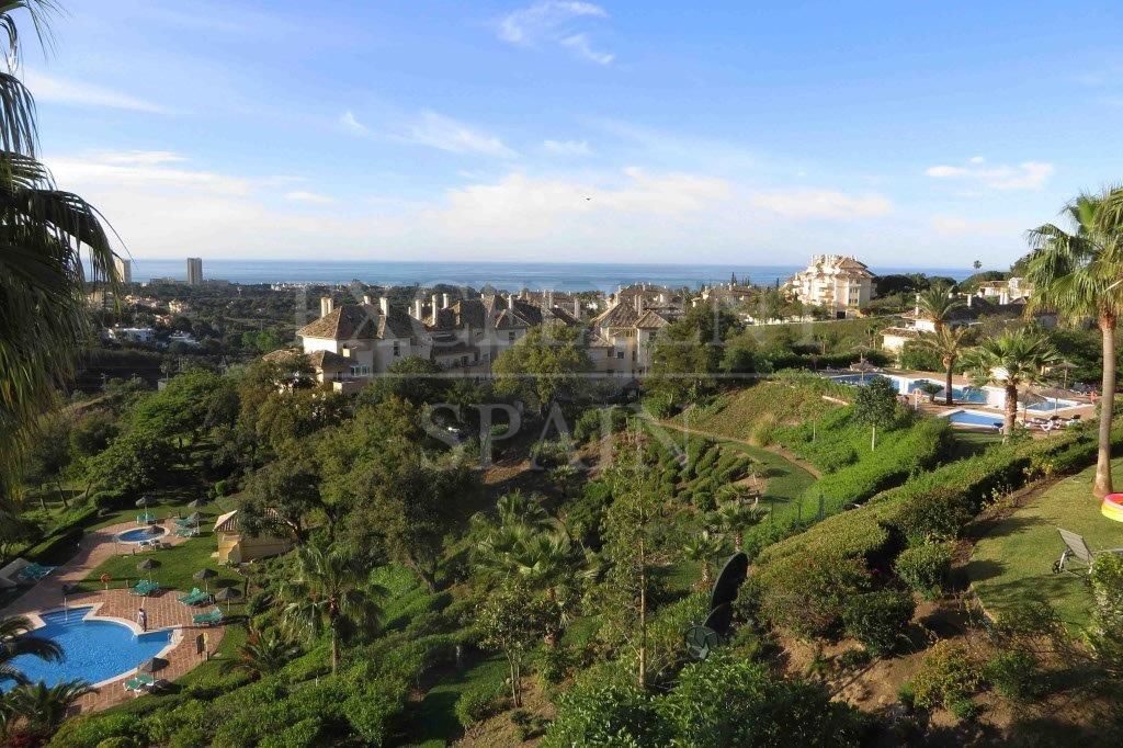 Apartamento en Elviria Hills, Marbella Este