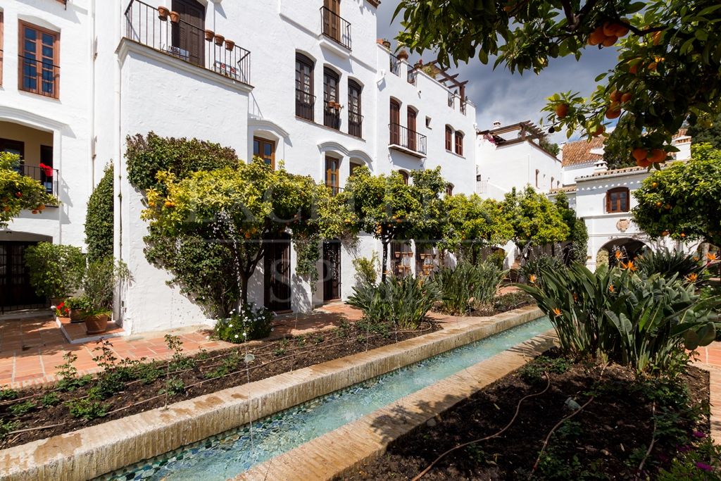 Duplex Planta Baja en Señorio de Marbella, Marbella Golden Mile