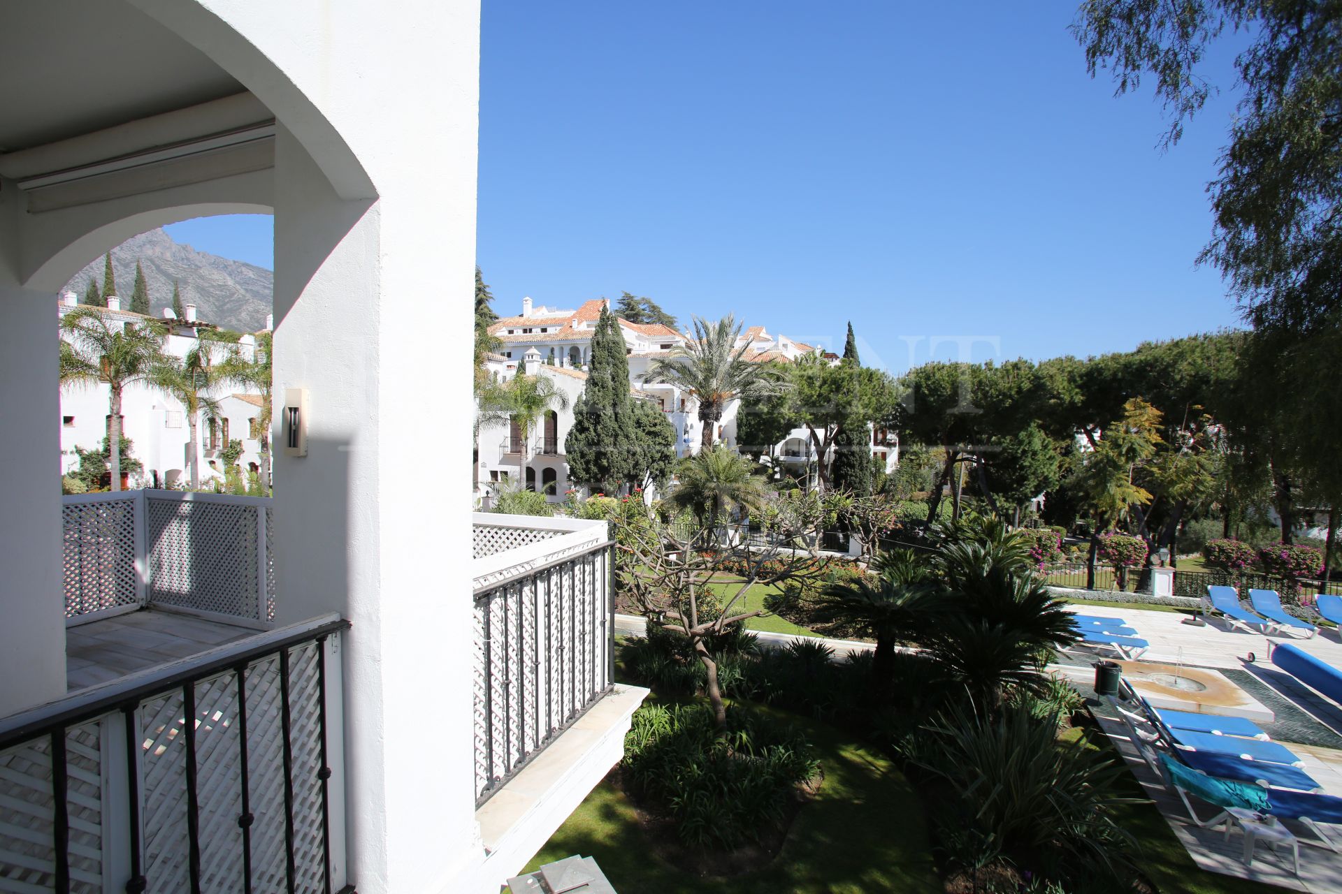 Апартамент в Señorio de Marbella, Золотая Миля