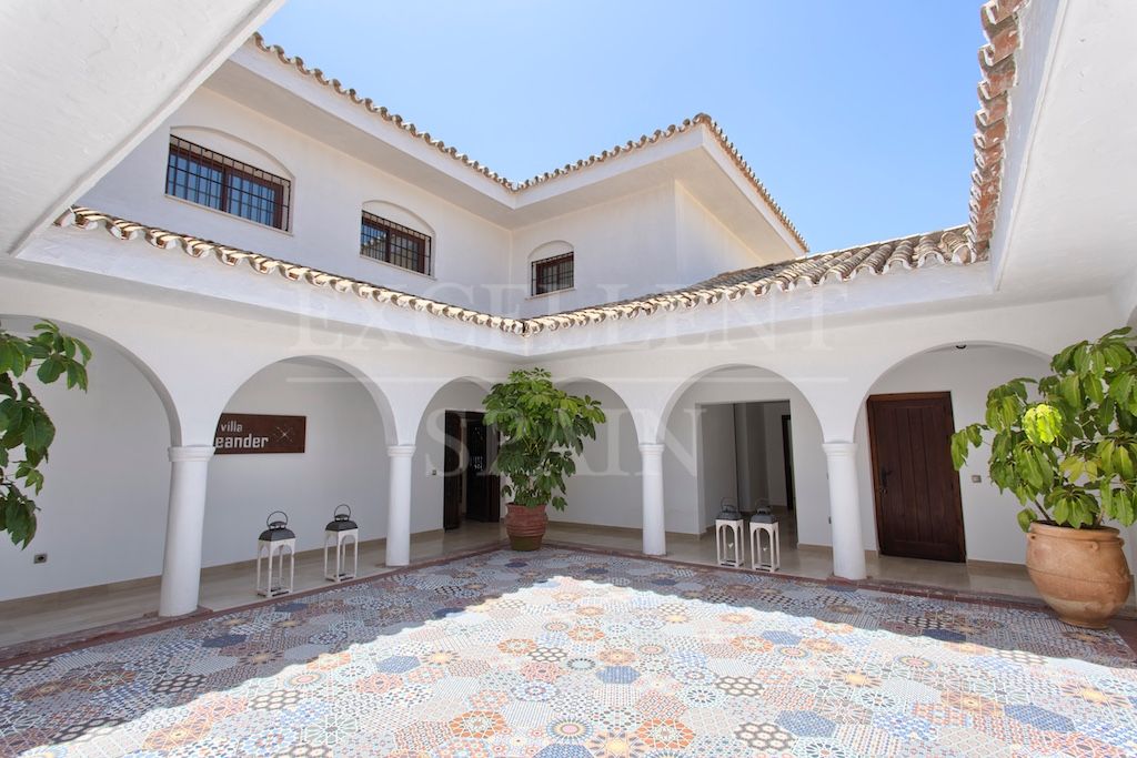 Villa en Nueva Andalucia