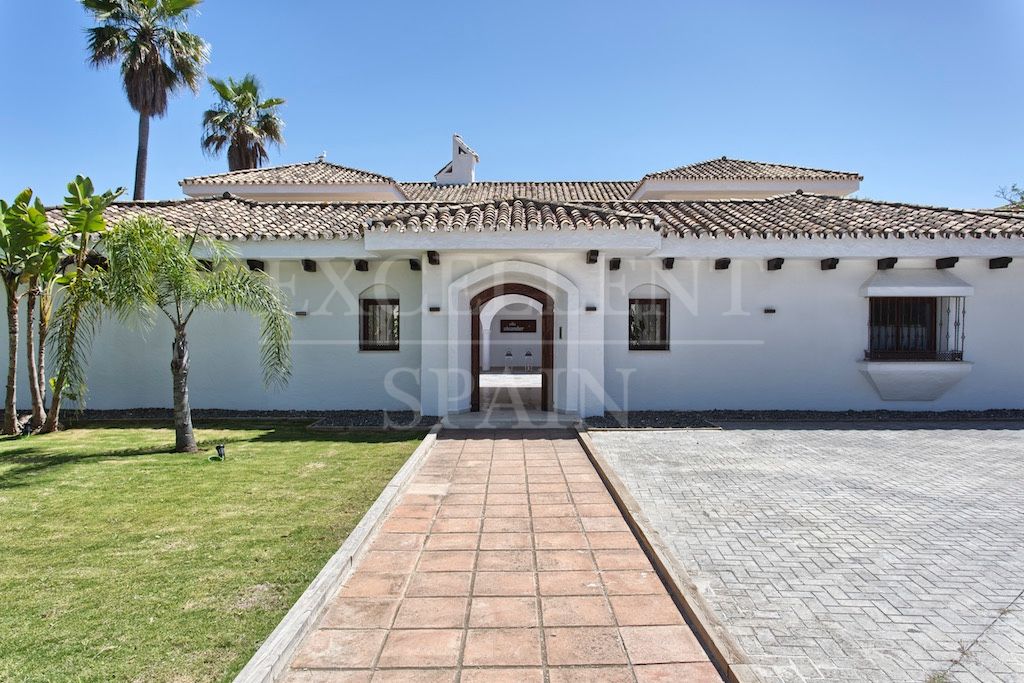 Villa en Nueva Andalucia